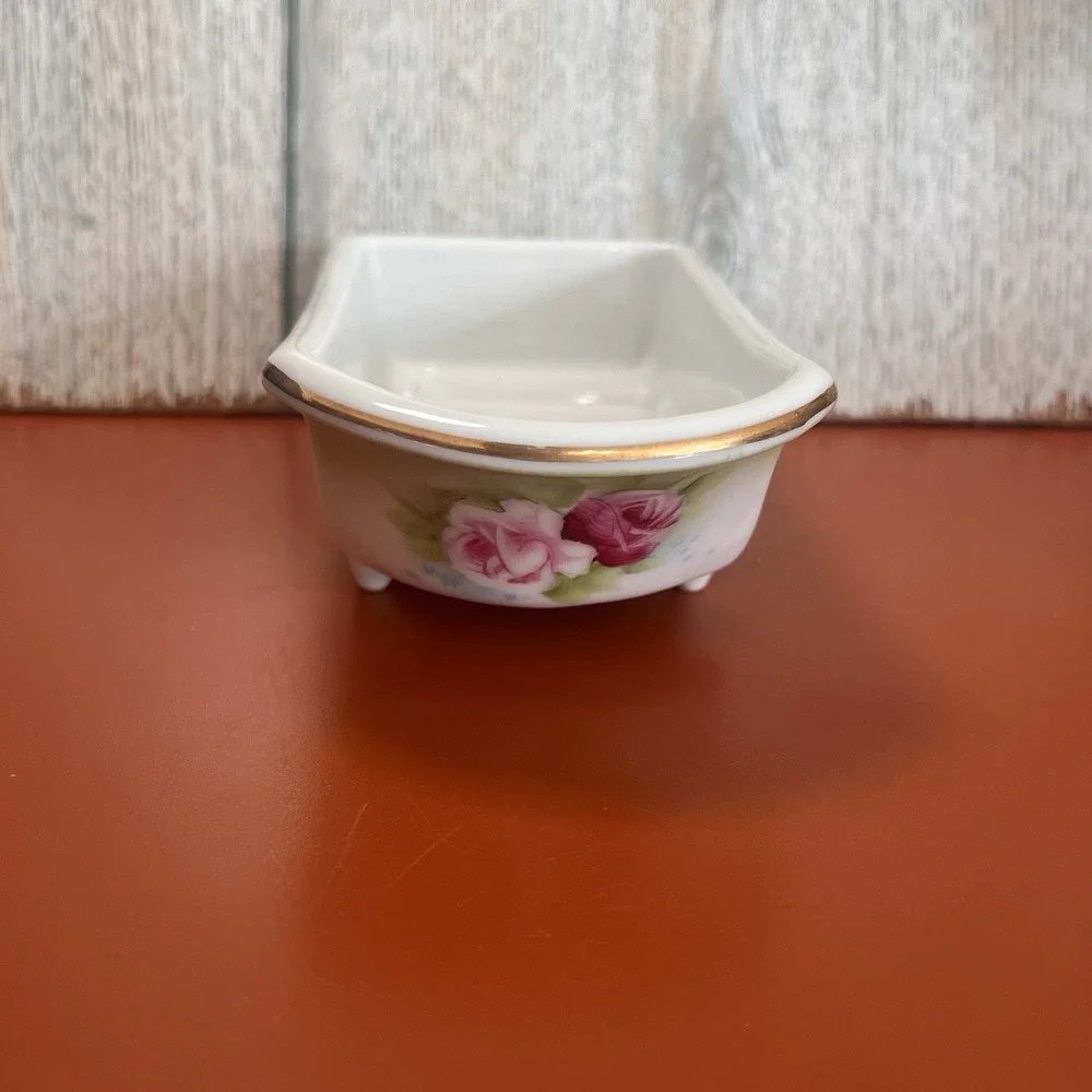 Austrian Clawfoot Bathtub Soap Dish Trinket 6in White Ceramic Floral Doll VTG